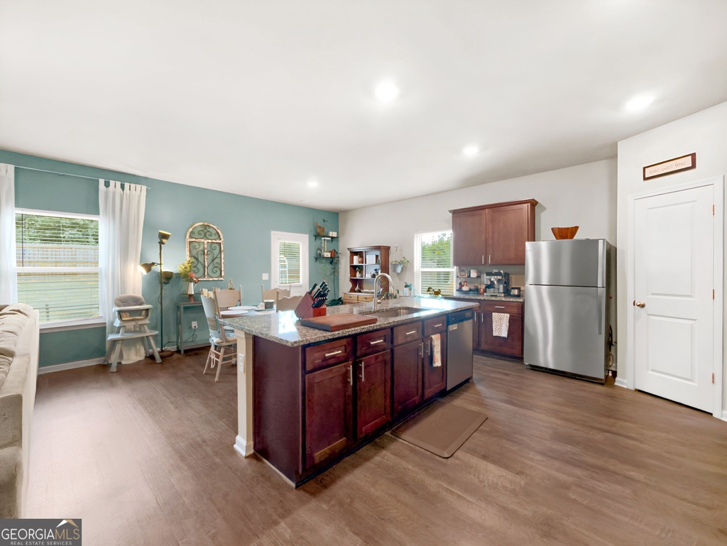 200 Oliver Drive - Photo 7