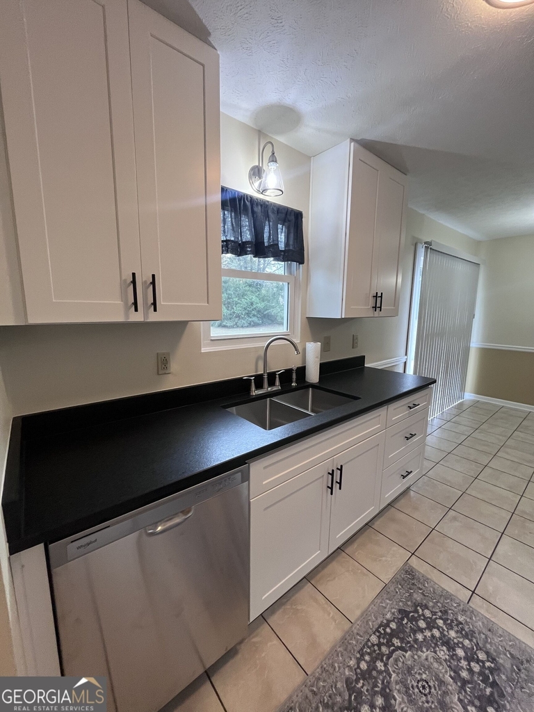 31 Oak Street - Photo 6