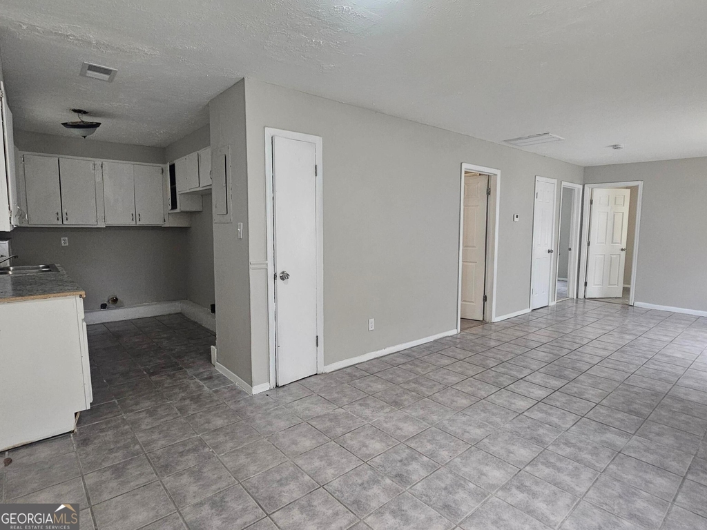 2810 Jadan Place - Photo 5
