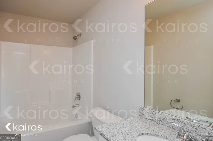 215 Hawthorn Trail - Photo 12