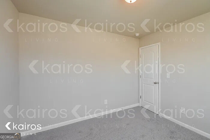 215 Hawthorn Trail - Photo 9