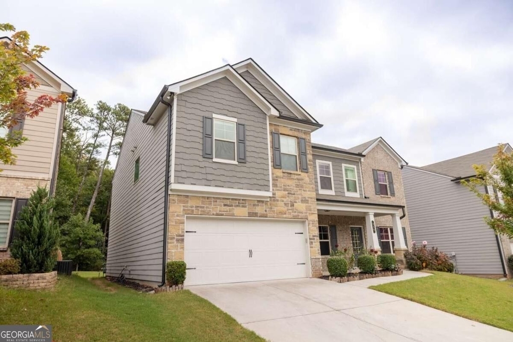 352 Newshaw Drive - Photo 1