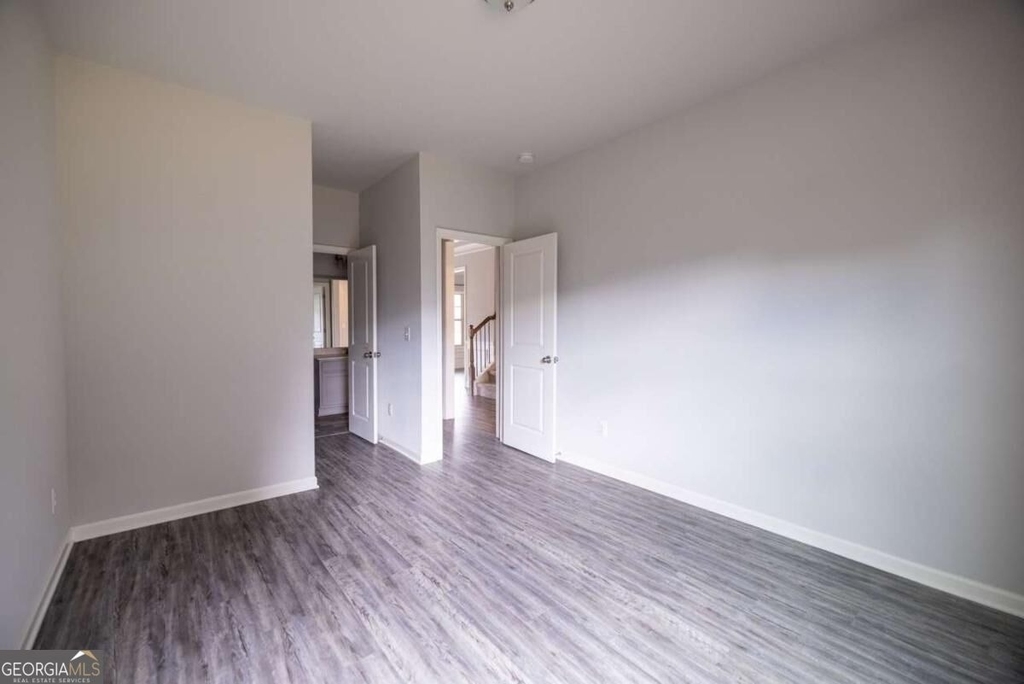 352 Newshaw Drive - Photo 13