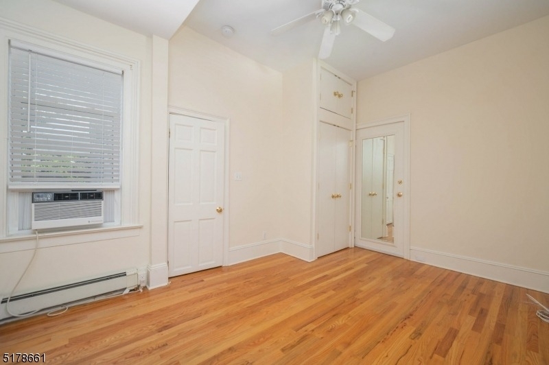 46 Franklin Pl - Photo 16