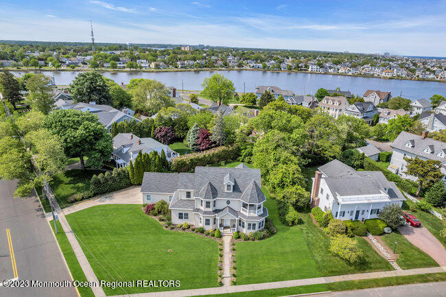 42 Pitney Avenue - Photo 40