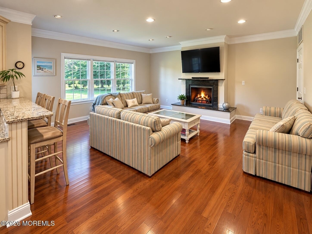 42 Pitney Avenue - Photo 13