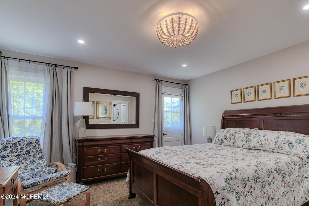 83 Broadway - Photo 26