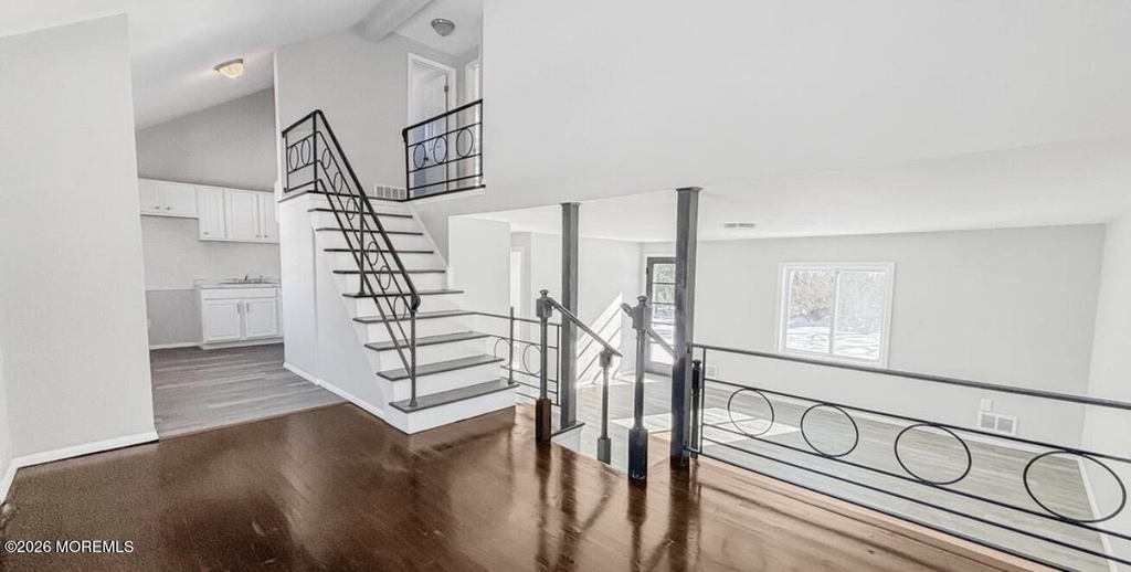 33 Green Twig Drive - Photo 2