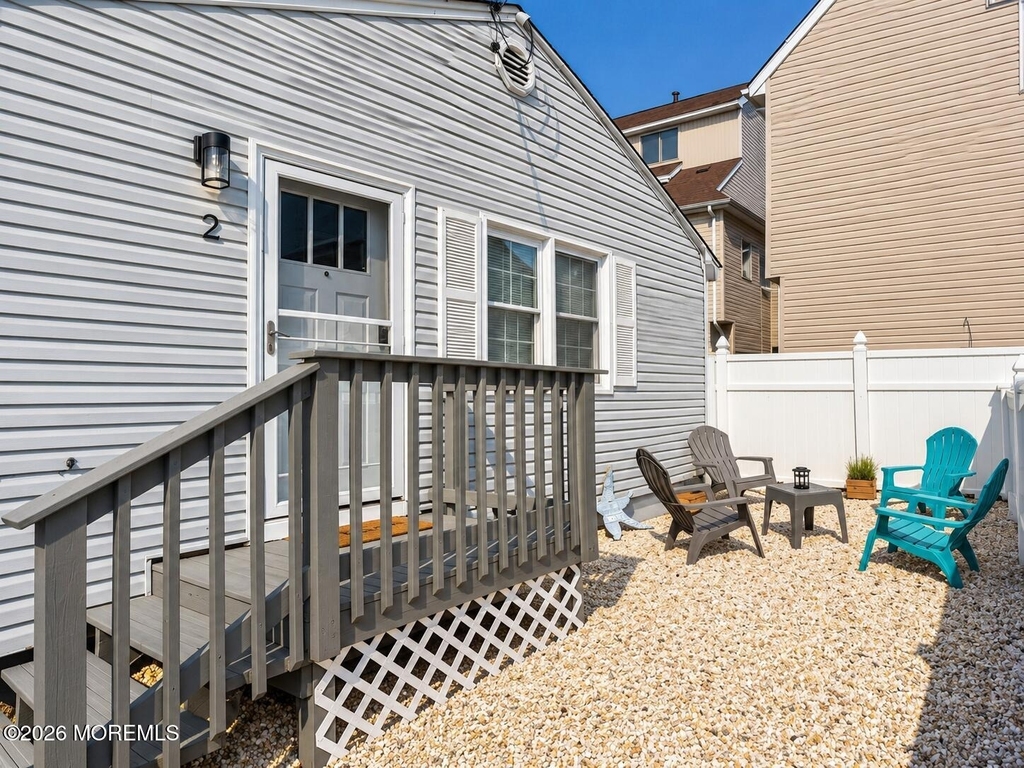 235 Sumner Avenue - Photo 9
