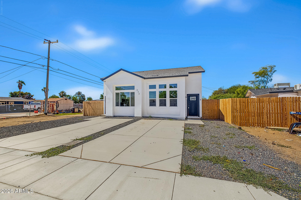 212 2nd Avenue E - Photo 5