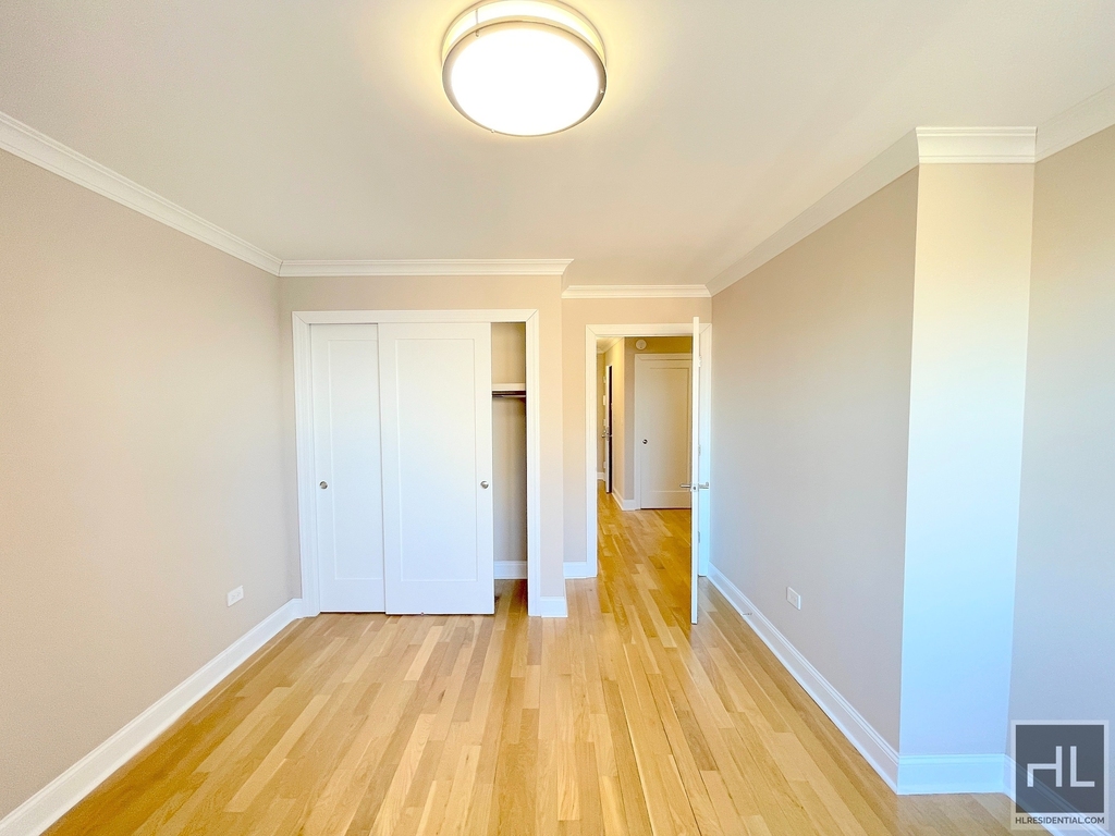Harrison Street - Photo 4