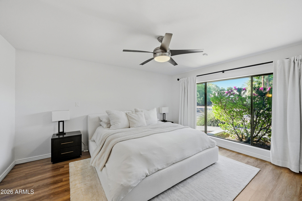 8417 E Via De Sereno -- - Photo 13