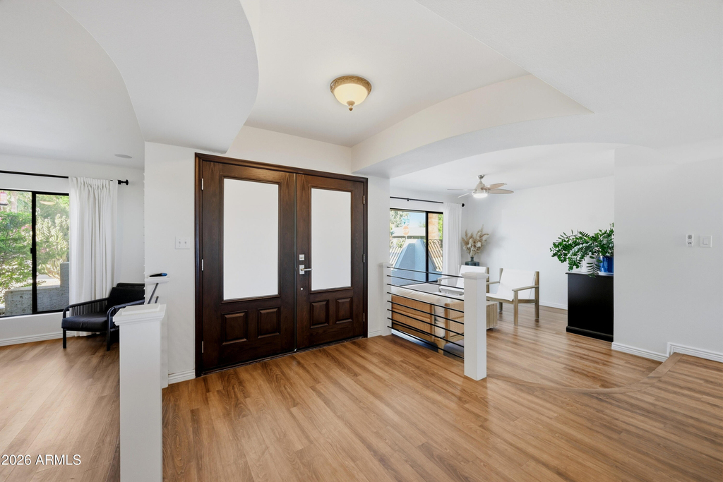 8417 E Via De Sereno -- - Photo 2