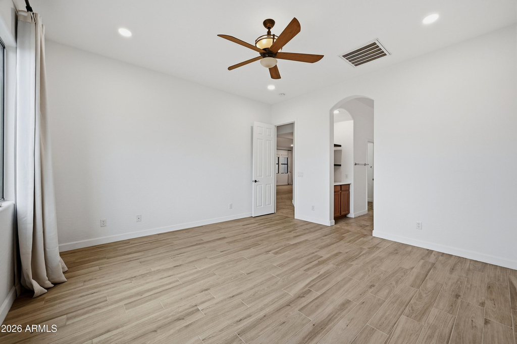 18110 W Paseo Way - Photo 16