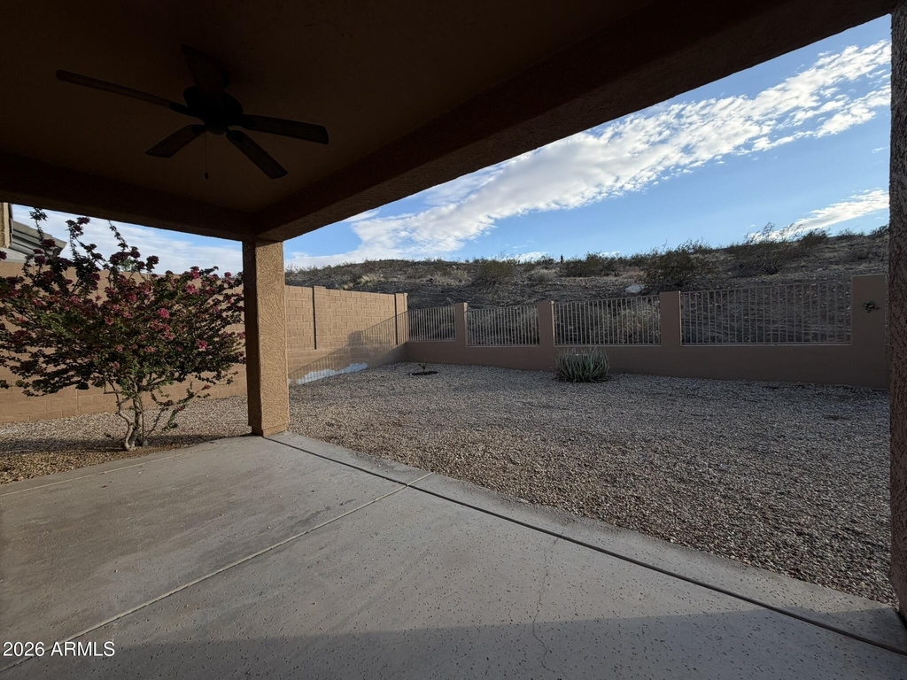 1135 E Cottonwood Lane - Photo 25