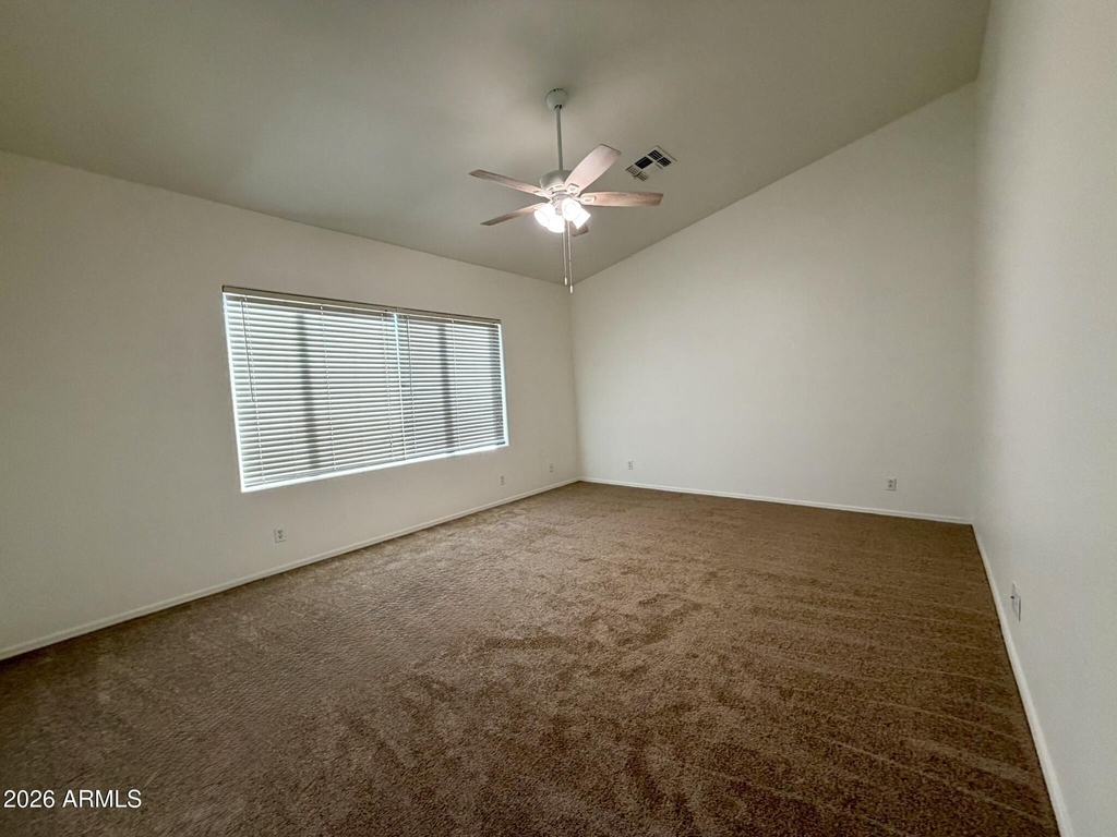 1135 E Cottonwood Lane - Photo 10