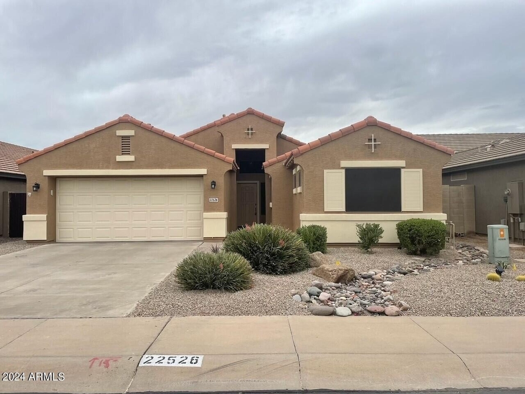22526 N Reinbold Drive - Photo 0