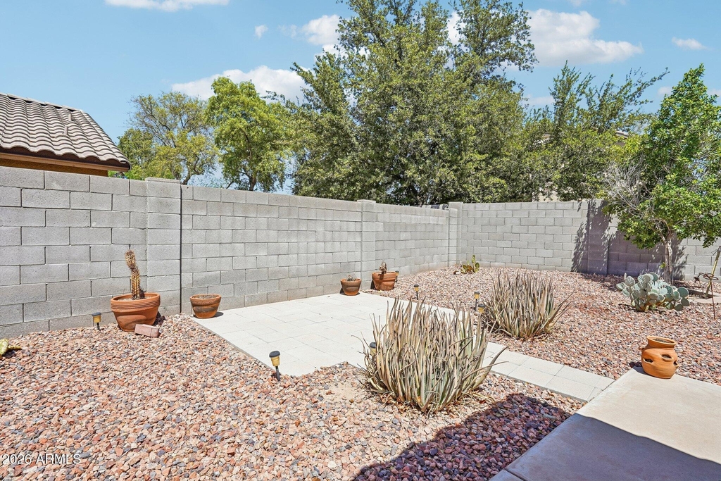 17181 N 52nd Avenue - Photo 26