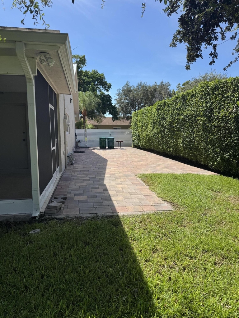355 Se 7th Street - Photo 50