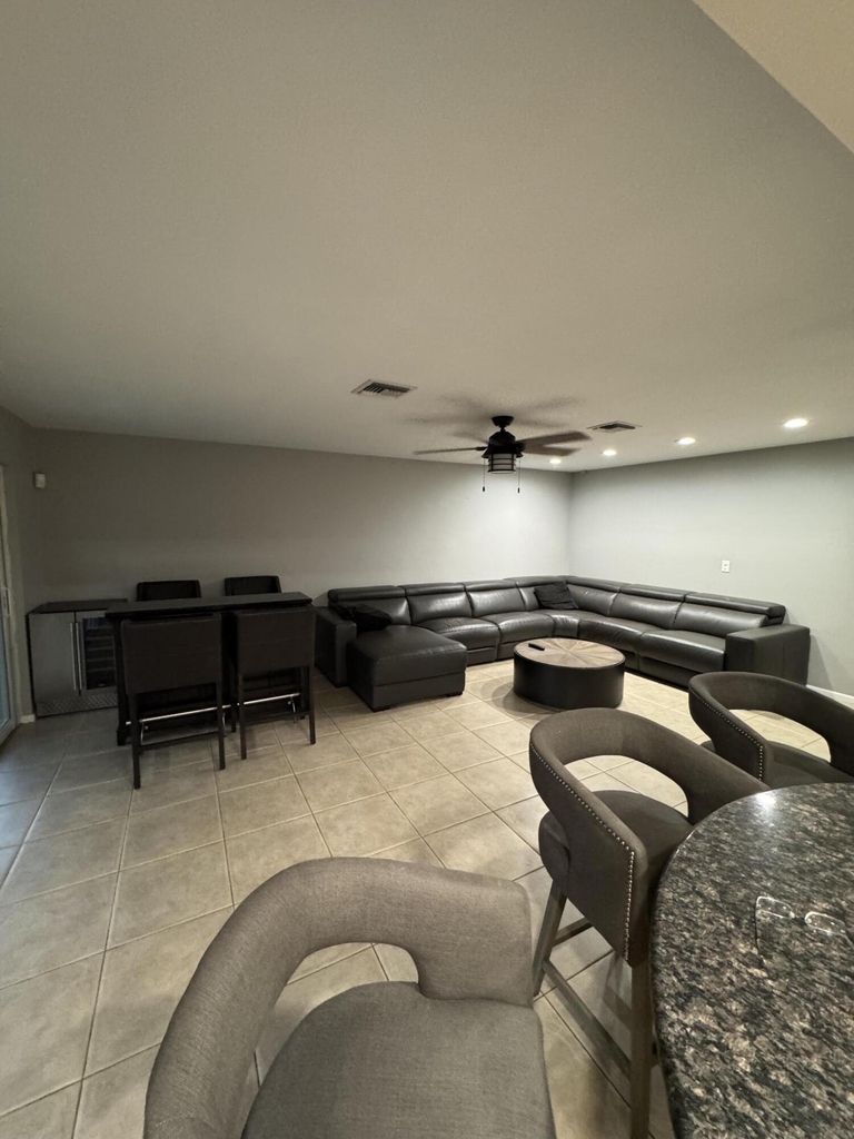 355 Se 7th Street - Photo 20