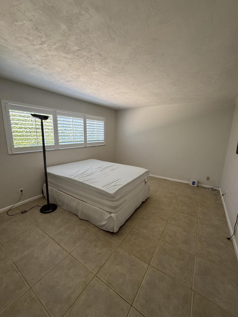 355 Se 7th Street - Photo 42