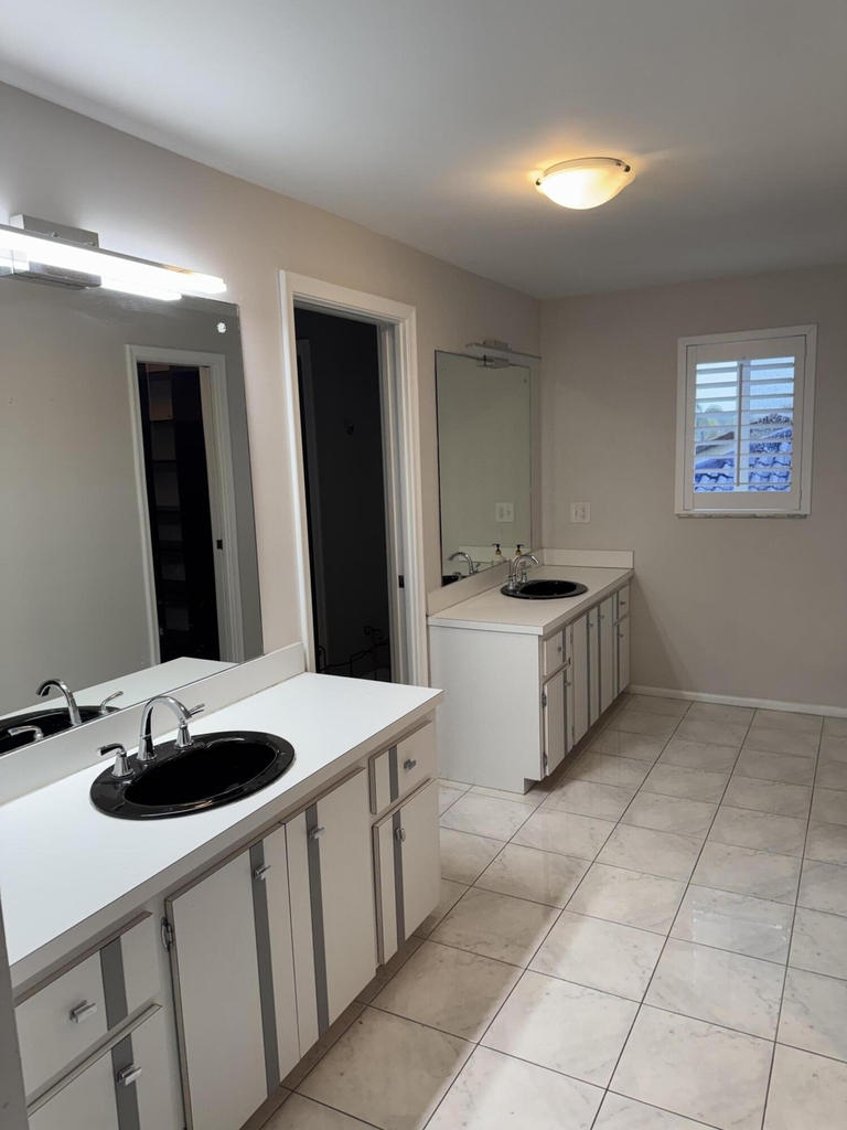 355 Se 7th Street - Photo 27