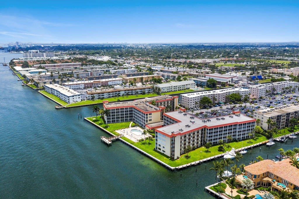 100 Paradise Harbour Boulevard - Photo 15
