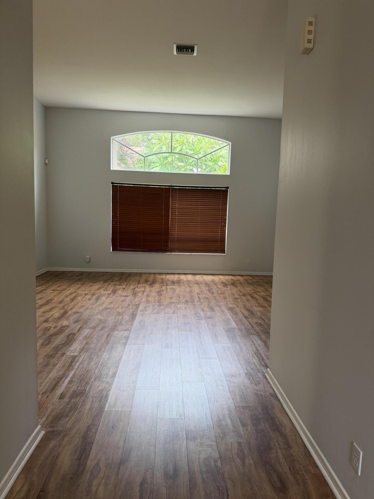10174 Plum Street - Photo 10