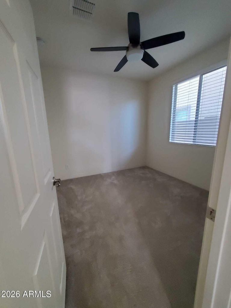9987 W Foothill Drive - Photo 13