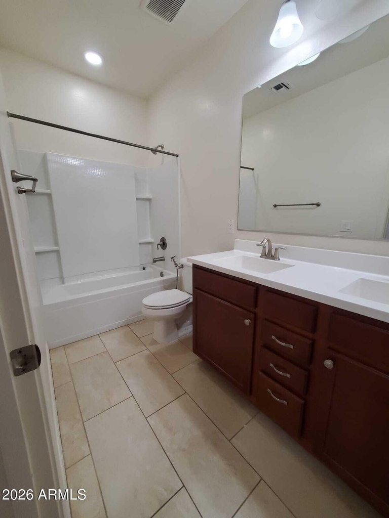 9987 W Foothill Drive - Photo 32