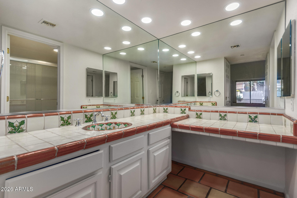 4200 N Miller Road - Photo 15