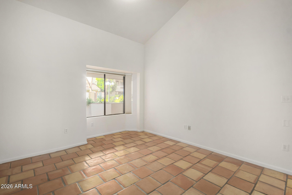 4200 N Miller Road - Photo 14