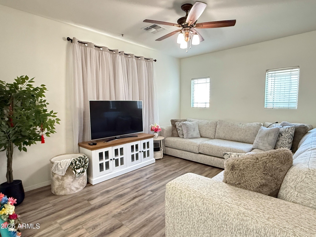 8115 W Lynwood Street - Photo 3