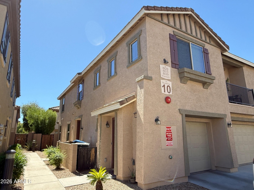 8115 W Lynwood Street - Photo 2