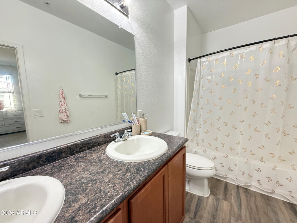 8115 W Lynwood Street - Photo 18