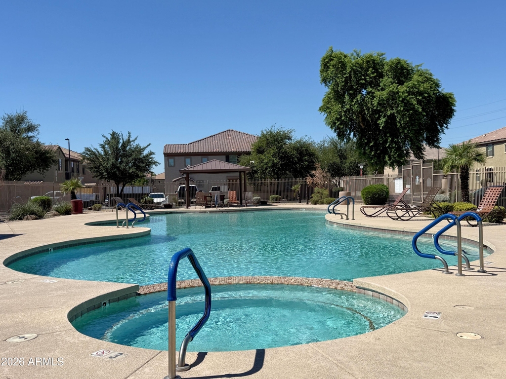 8115 W Lynwood Street - Photo 0