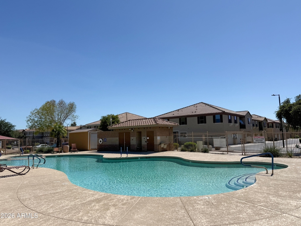 8115 W Lynwood Street - Photo 19