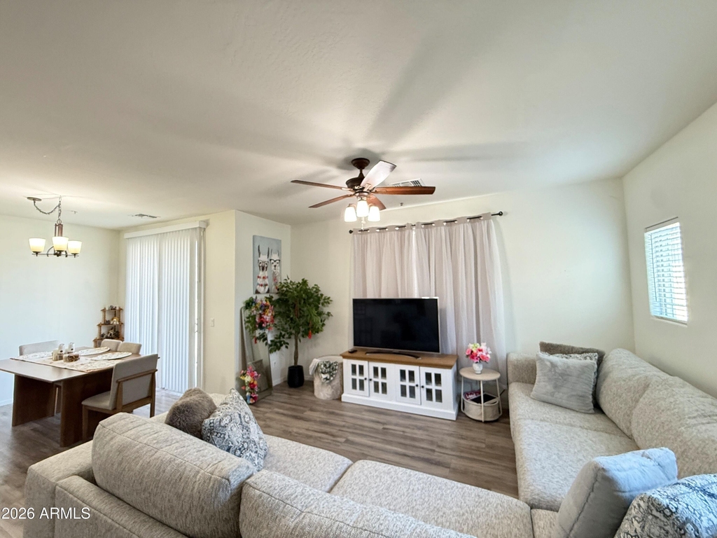 8115 W Lynwood Street - Photo 5