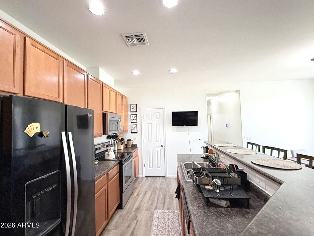 8115 W Lynwood Street - Photo 11