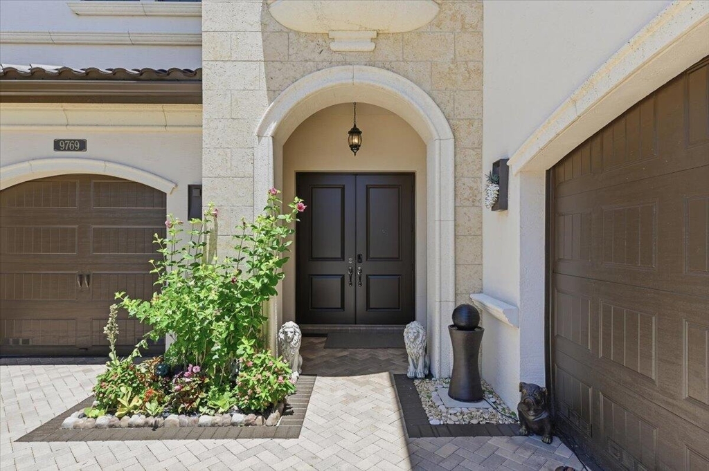 9769 Bozzano Drive - Photo 2