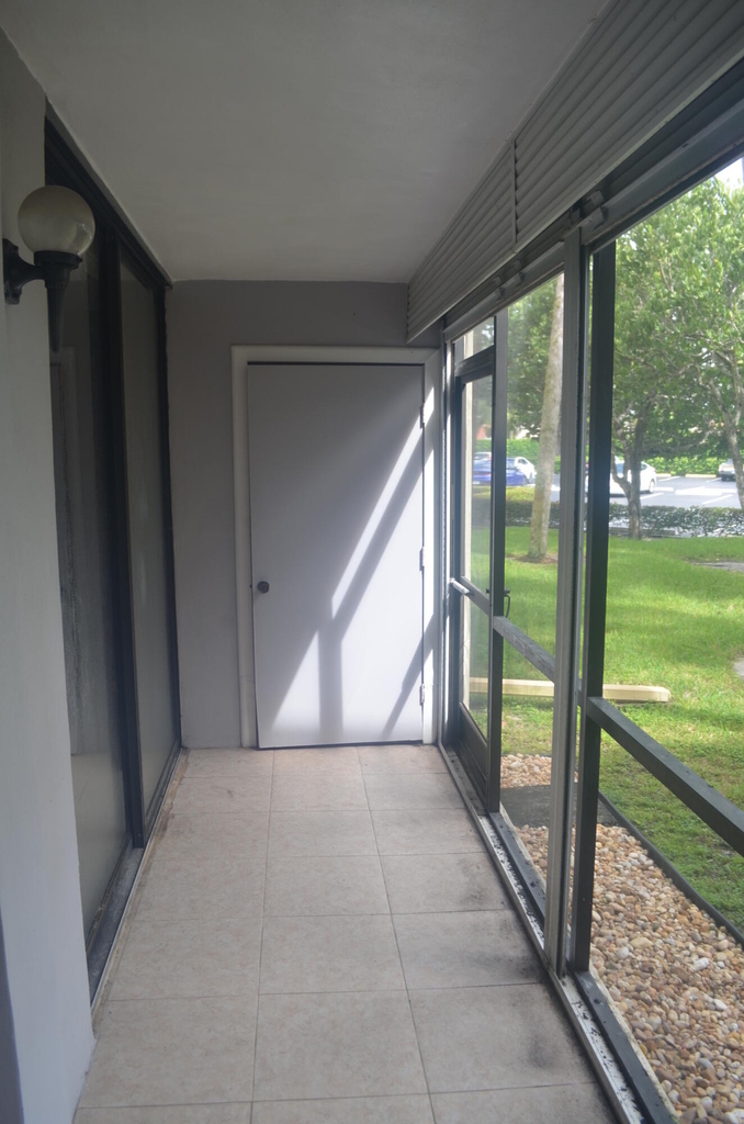 5130 Las Verdes Circle - Photo 15