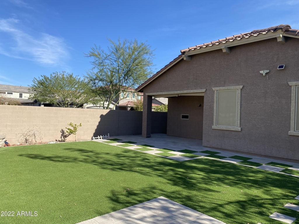 25218 N 54th Drive - Photo 17