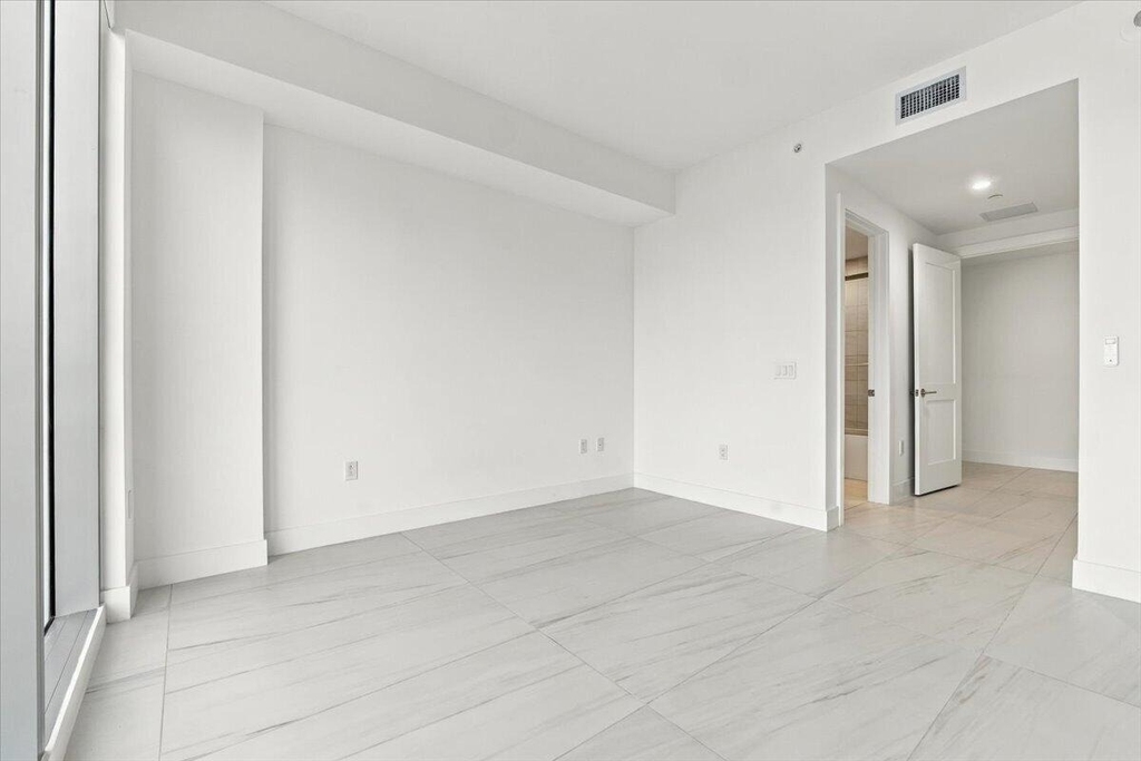 153 N Seabreeze Boulevard - Photo 80