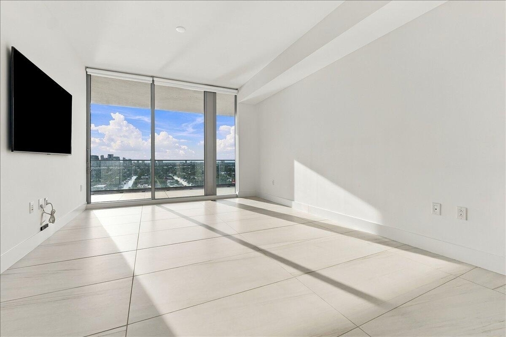 153 N Seabreeze Boulevard - Photo 53