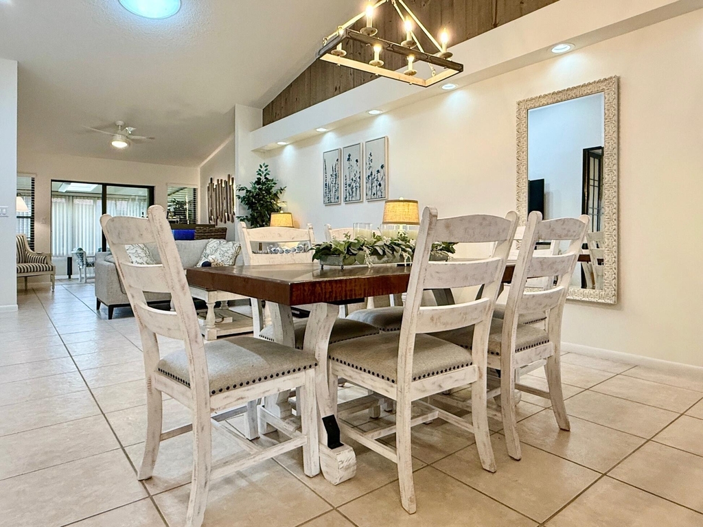 10938 Roebelini Palm Court - Photo 11