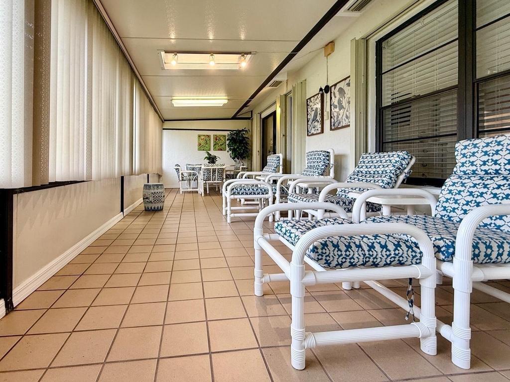 10938 Roebelini Palm Court - Photo 19