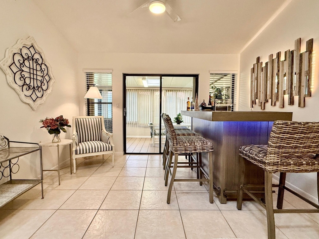 10938 Roebelini Palm Court - Photo 14