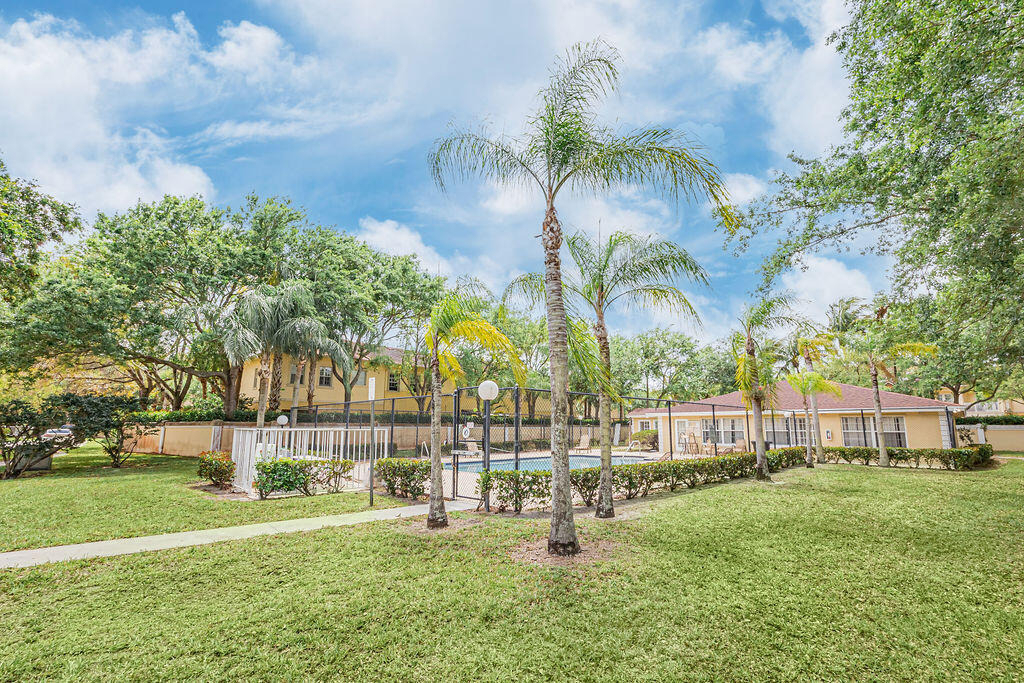 1505 Palm Beach Trace Drive - Photo 25