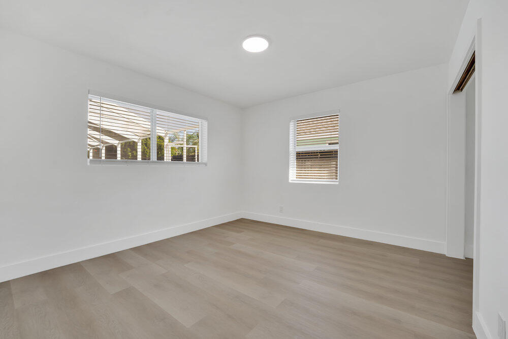 131 Se 4th Avenue - Photo 9