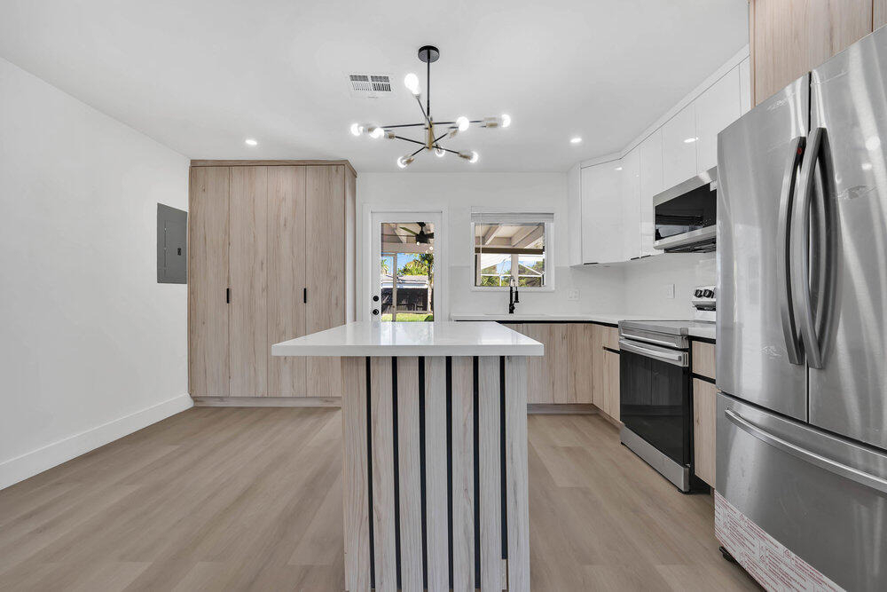 131 Se 4th Avenue - Photo 5
